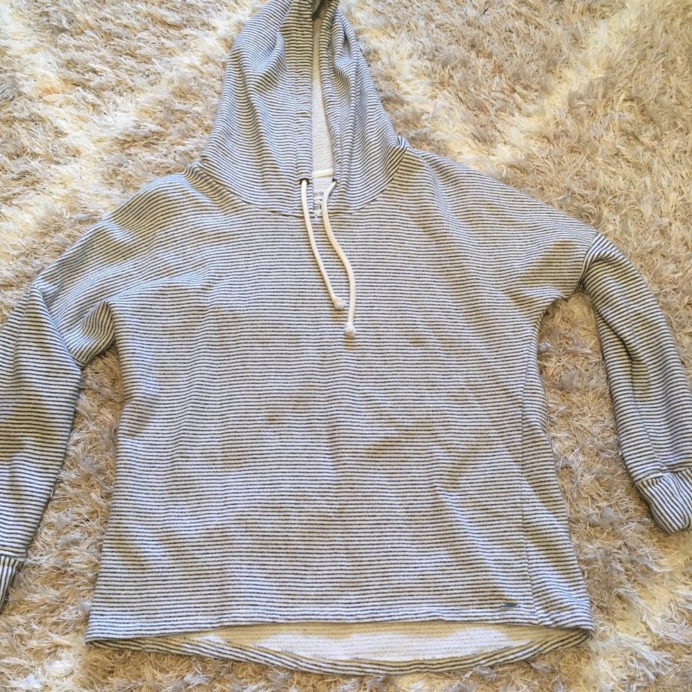 O Neill sweatshirt L